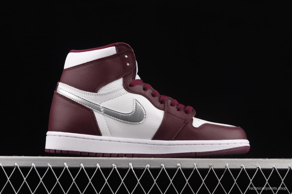 Air Jordan 1 Retro High OG Bordeaux Bordeaux burgundy high top basketball shoes 555088-611