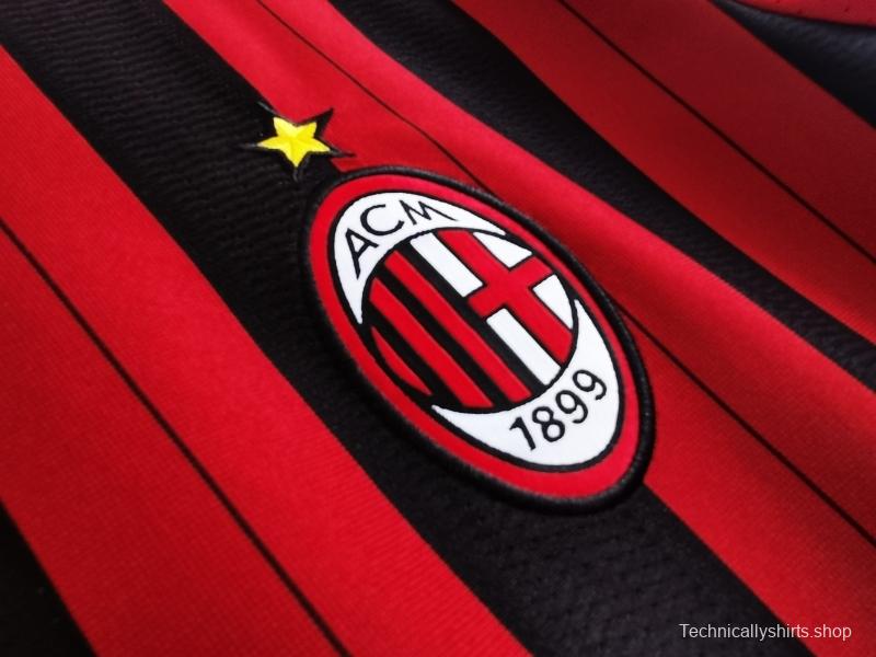 Retro 2013/14 AC Milan Home Soccer Jersey