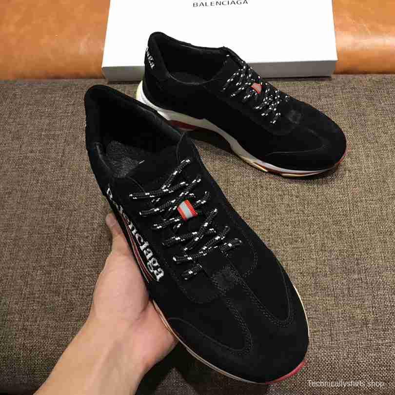 Men Balenciaga Triple S Black Sneaker Item 1216240