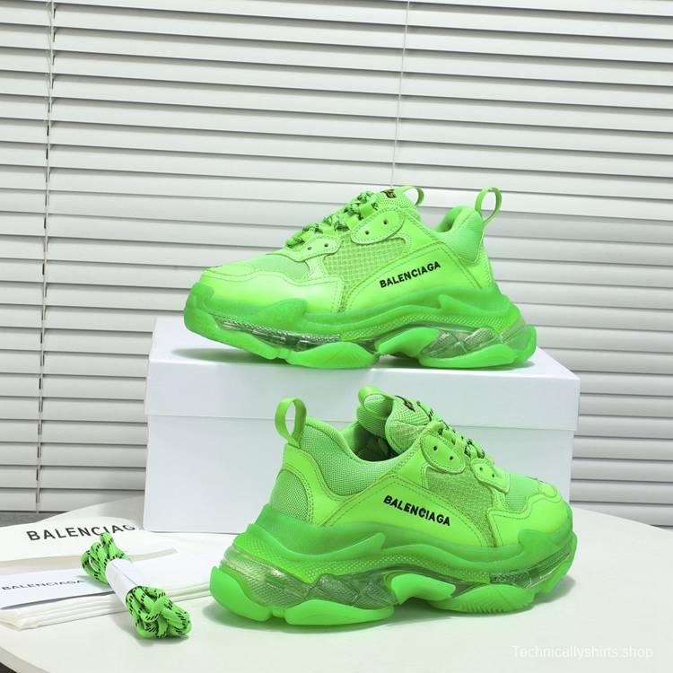 Men/Women Balenciaga Triple S Sneaker Green Item 6380380