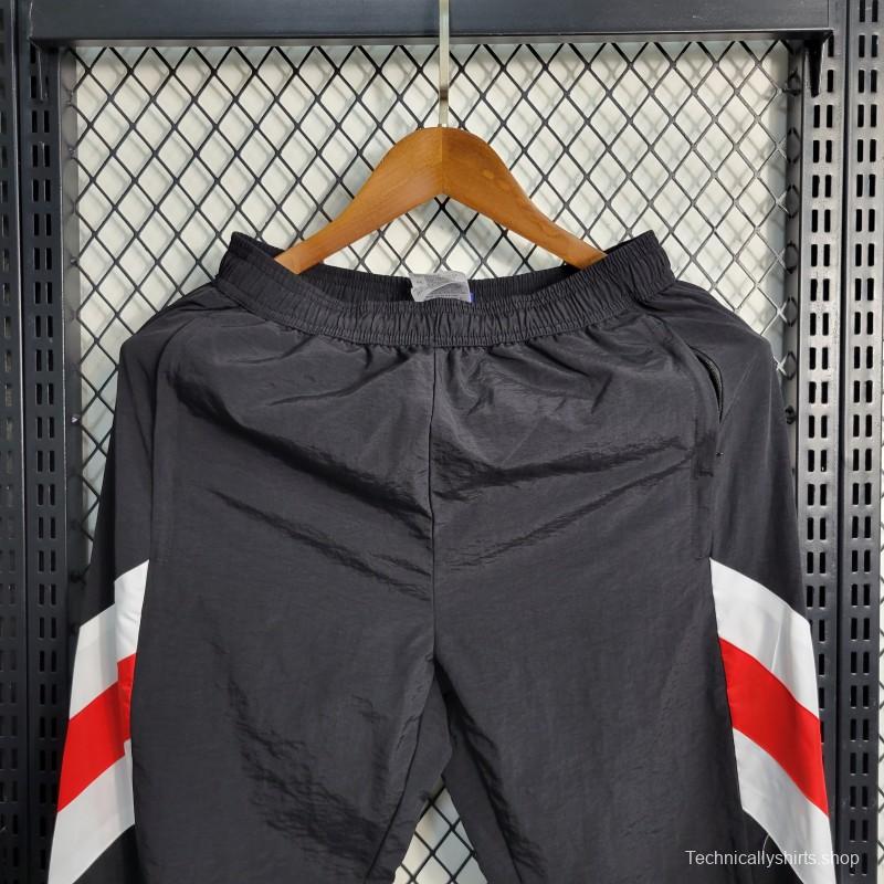 23-24 Windproof Pants Bayern Munich