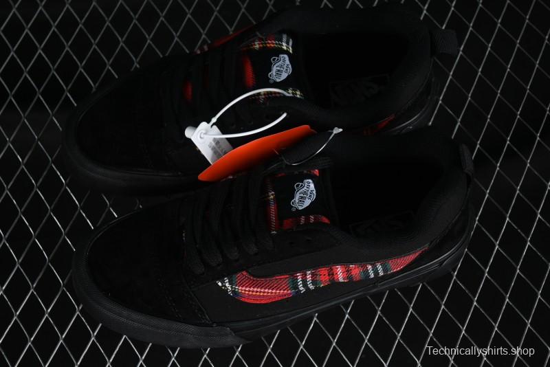 Vans Classics Knu Skool Retro Sneakers with Enlarged Toe and Thickened Trim - VN0009QC3N6