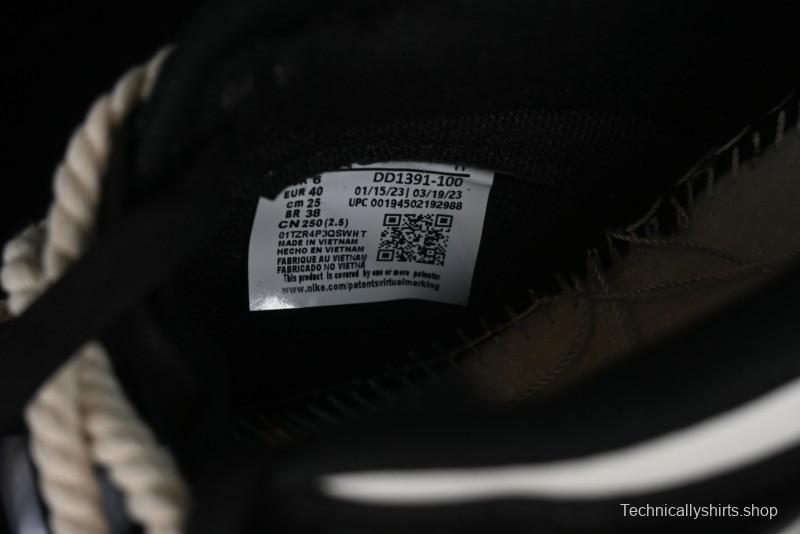 Nike Dunk Low SB Deconstructed Lace-Up Casual Sneakers with Scottish Plaid and Hemp Rope Design - DD1391-100