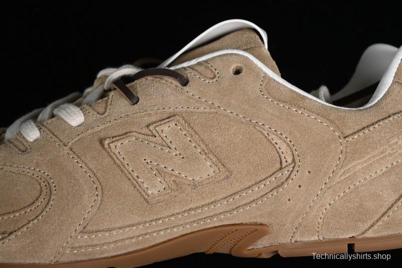 Miu Miu x New Balance 530 Low-Top Retro Running Sneakers with Deconstructed Design - 38165