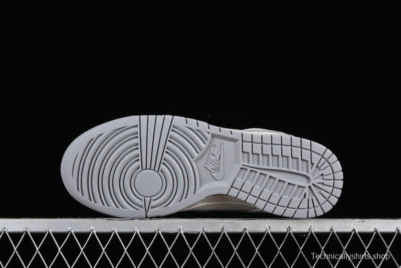 Nike SB Dunk Low Skateboarding Shoes - XH1733-001