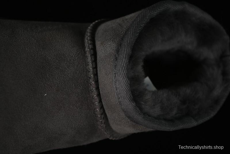 UGG Classic Ultra Mini Short Boots with Genuine Australian Shearling and TREADLITE Outsole - 1116109