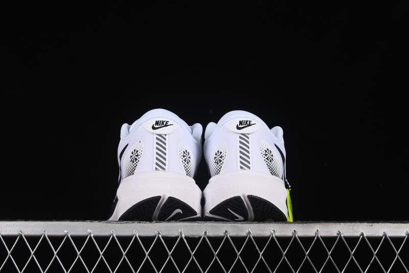 Nike Air Alphazoom Breathable Mesh Lightweight Durable Running Shoes - FD2722-104