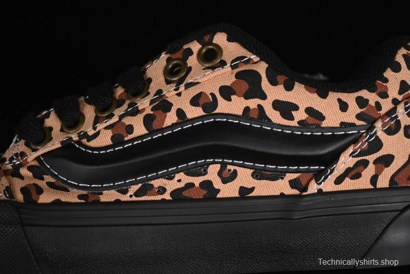 Vans Classics Knu Skool Retro Sneakers with Enlarged Toe and Thickened Trim - VN000CSQW3ZT188