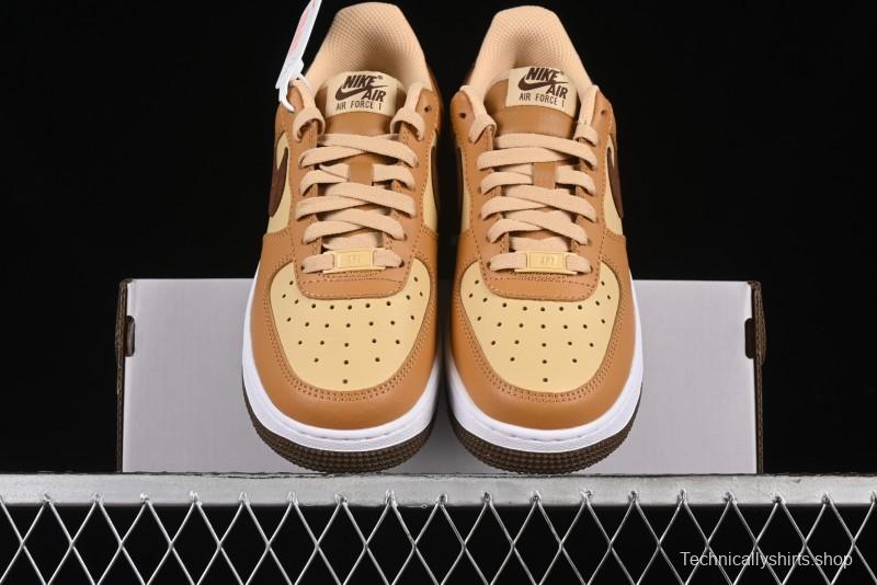 Nike Air Force 1 '07 Low Casual Sneakers with Full-Length Air Cushion - HQ3905-200