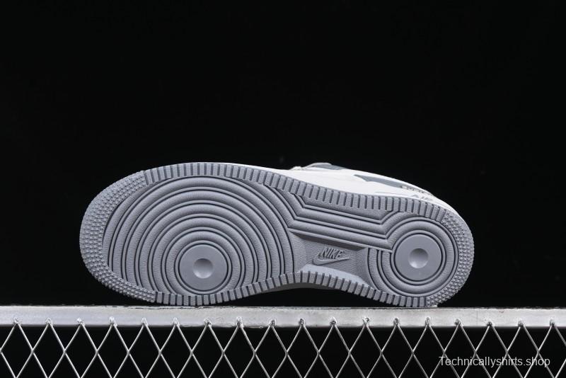 Nike Air Force 1 '07 Low Supreme Collaboration Polka Dot Swoosh Casual Sneakers - DM6688-023