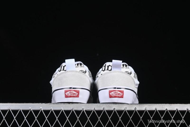 Vans Knu Skool Low-Top Retro Chunky Sneakers with Oversized Logo - VN000CS0239