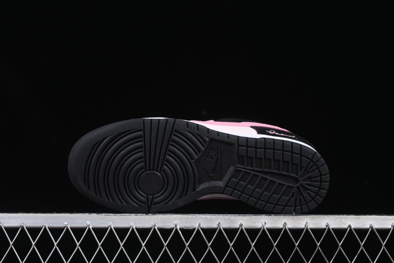 Nike SB Dunk Low Casual Skate Shoes in Blackberry Pink - CW1590-100