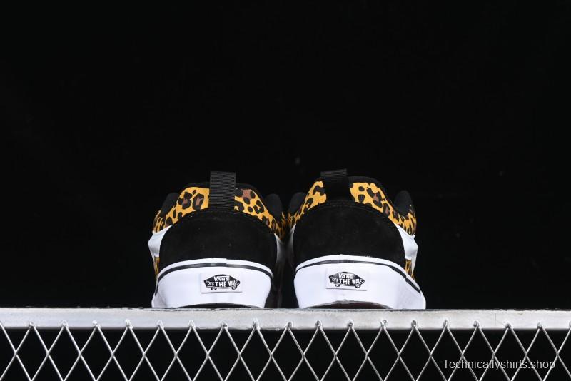 Vans Knu Skool Low Top Casual Sneakers in Leopard Print - VN000CR5CJK