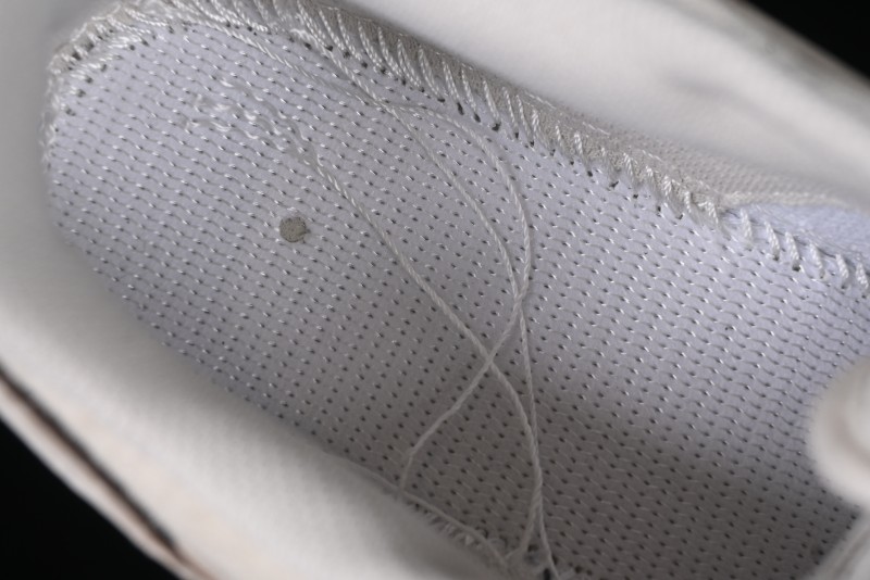 Nike SB Dunk Low Supreme Collaboration Bullet Screen White Check Anniversary High-End Custom Low-Top Casual Skate Shoes - DJ2024-091