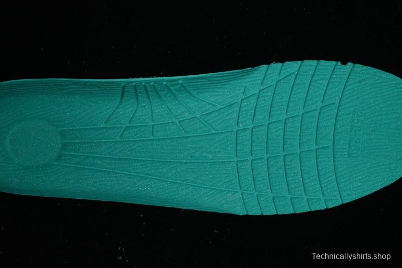 MLB Chunky Liner Basic New York Yankees Thick Sole Casual Sneakers with 6cm Height Increase - 3ASXCA12N43RDS