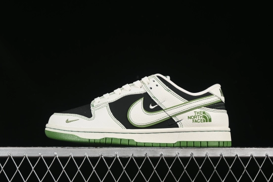 Nike SB Dunk Low The North Face Collaboration Cream White Black Green Anniversary Custom Low-Top Skate Shoes - SC9207-405