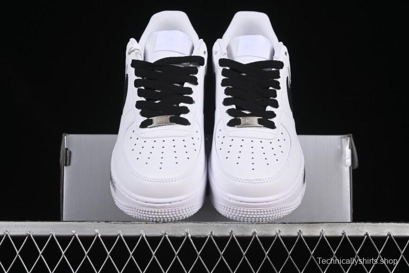 Nike Air Force 1 '07 Low Casual Sneakers in White-Black Gradient with Full-Length Air Cushion - ZH0316-078
