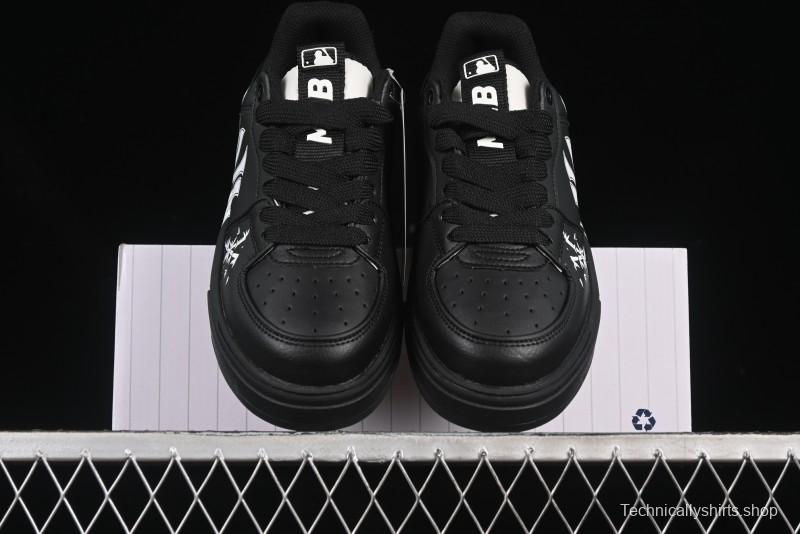 New York Yankees MLB Chunky Liner Custom Platform Sneakers - 3ASXCA12N50WHS