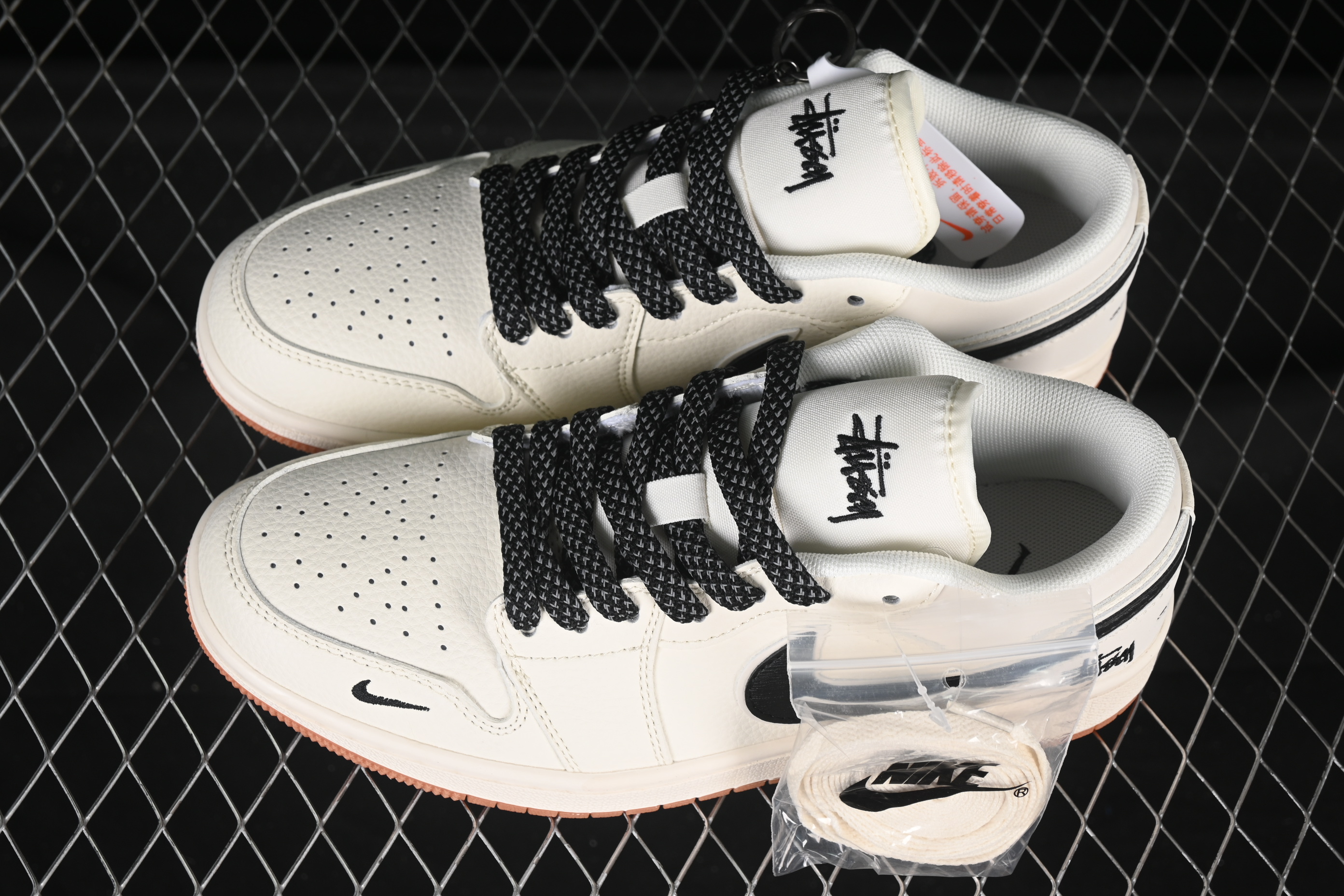 Nike Air Jordan 1 Low Stussy Collaboration Black Hook Crepe Sole High-End Custom Retro Basketball Shoes - XX3168-170