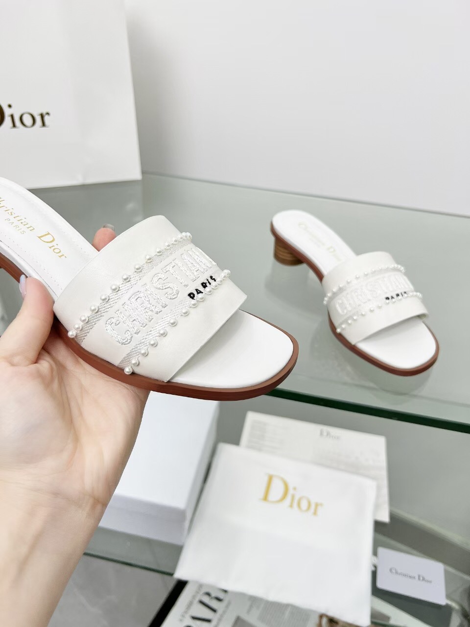 2025 Women Dior White Leather Mules Embroidered LY00210