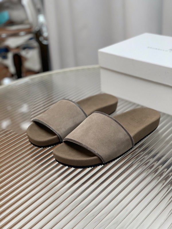 2025 Unisex Brunello Cucinelli Beige Suede Flat Slides Handcrafted With Rubber Sole KFY00240