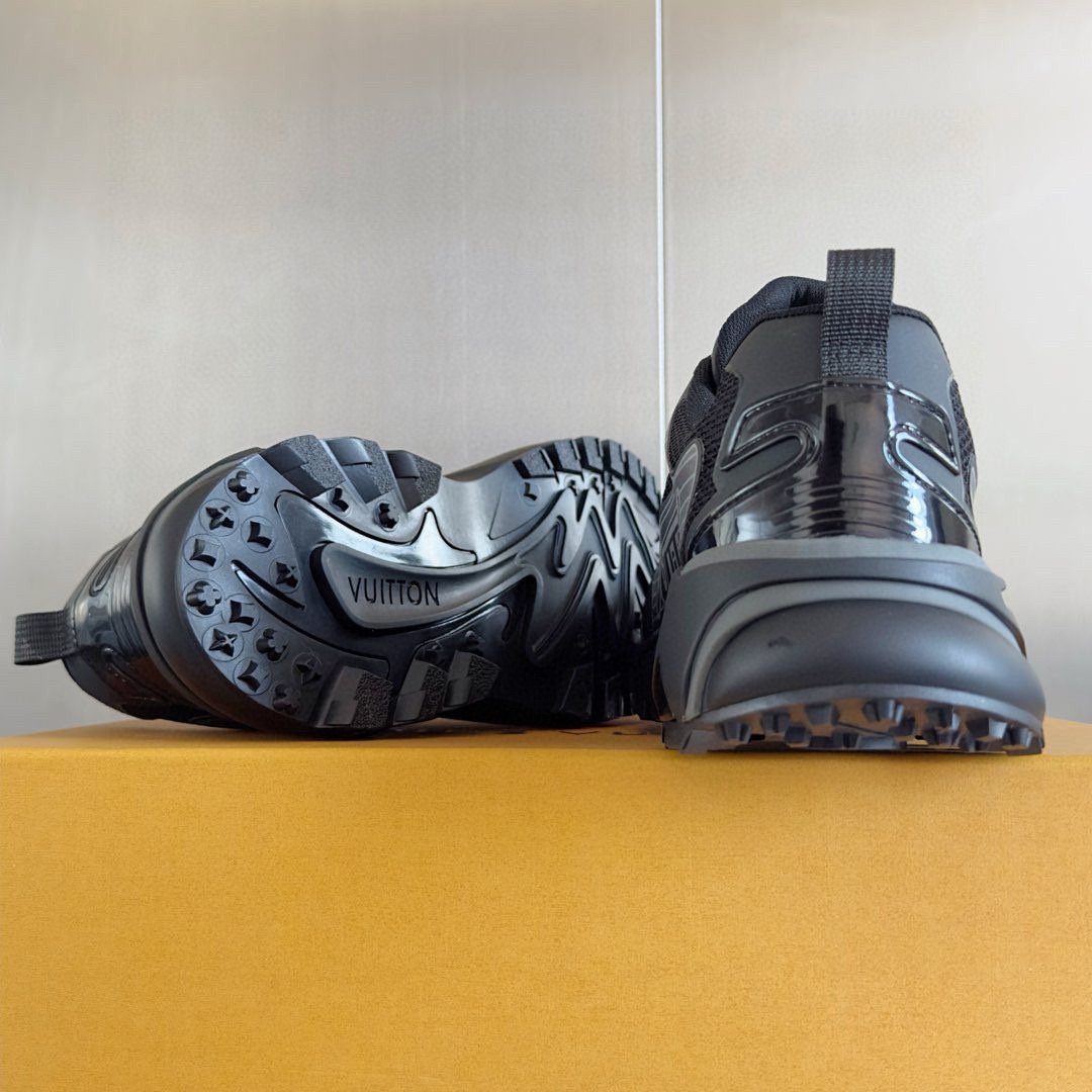 2025 Men Louis Vuitton Black Grey Mesh Fabric Sneakers MJ00390