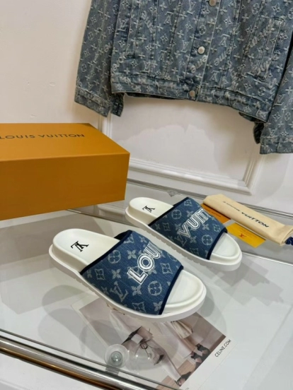 2025 Slippers Louis Vuitton Blue Denim Canvas Slippers LY