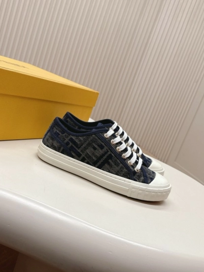 2025 Women Fendi Navy Blue Black Canvas Sneakers LY00280