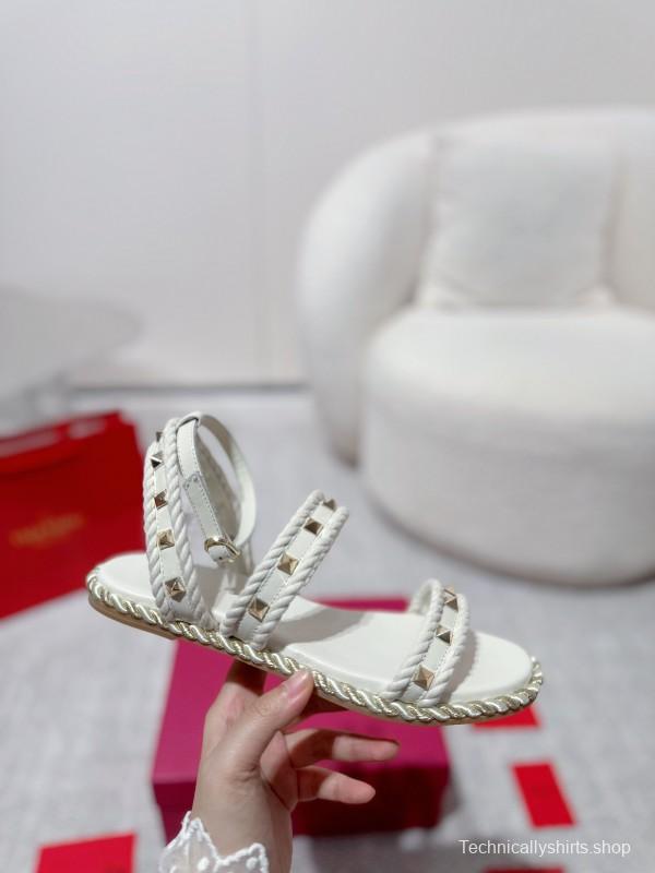 2025 Women Valentino White Leather Sandals Studded LY00250