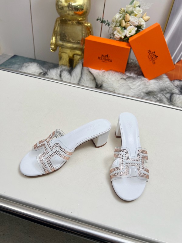 2025 Hermès White Leather Slippers H Pattern MJ00180