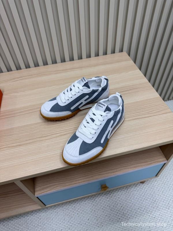 2025 Unisex Hermès White Grey Suede Canvas Sneakers KFY00300