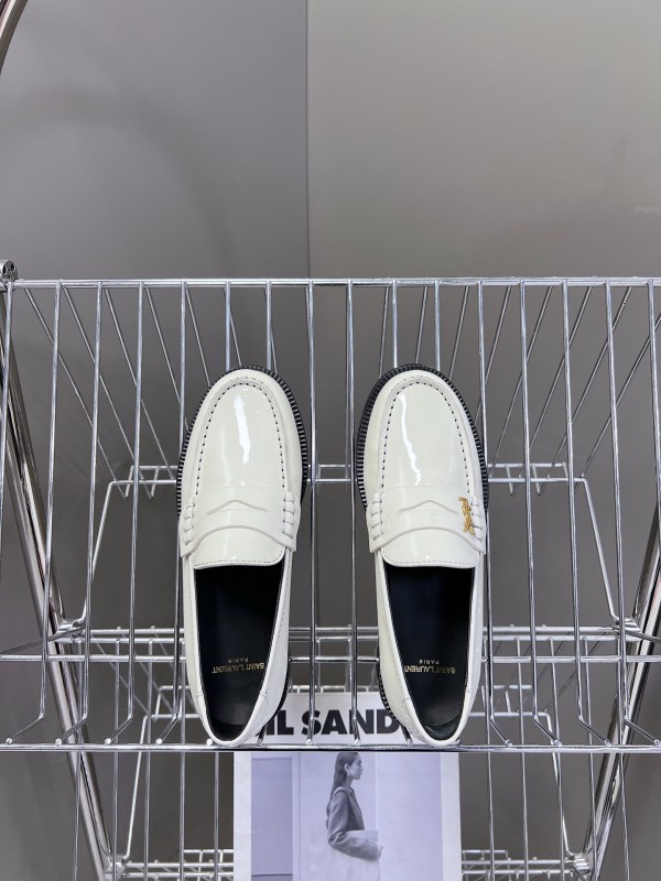 2025 Women Yves Saint Laurent White Leather Loafer KFY00350