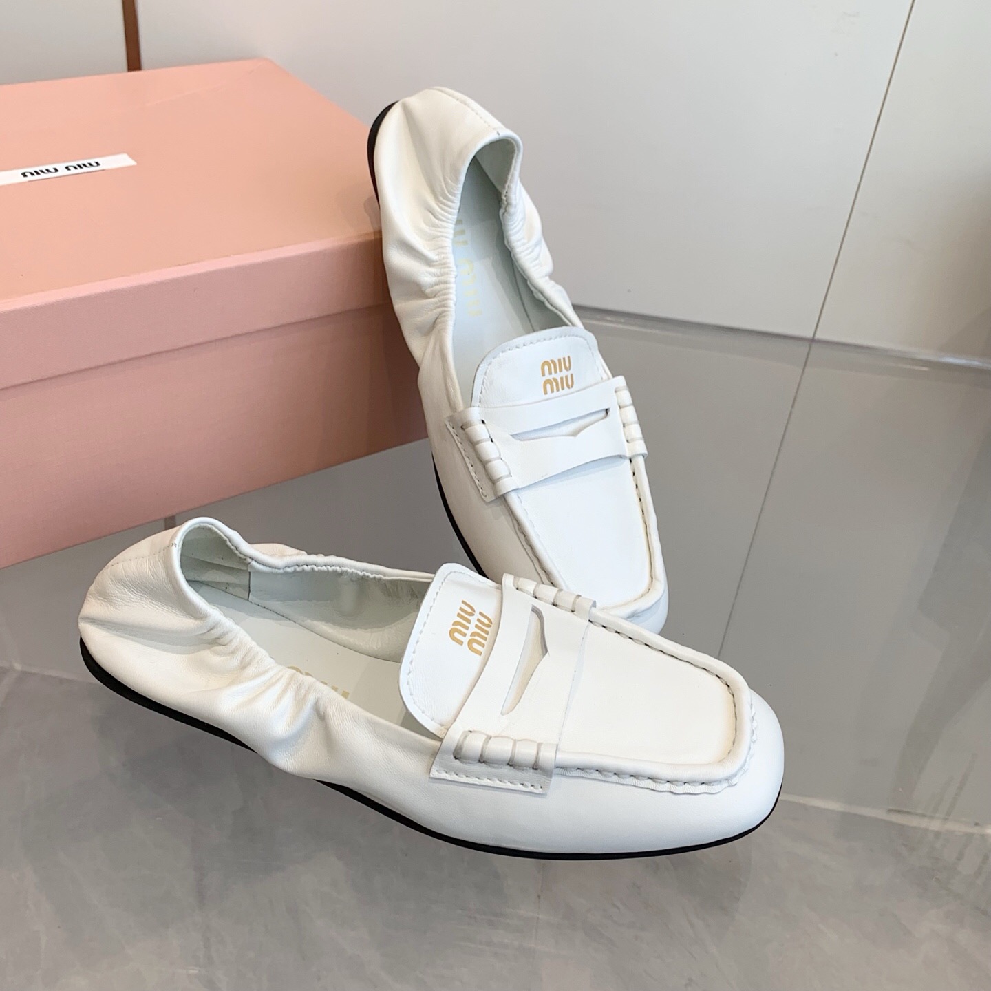2025 Women Miu Miu White Leather Loafers