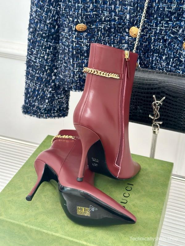 2024 Women Gucci burgundy leather ankle boots chain detail MJ00410