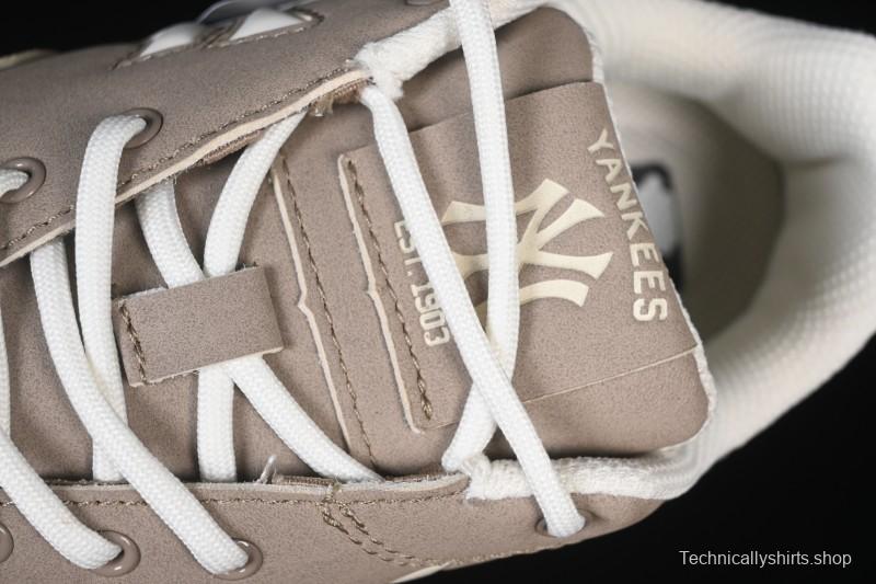 New York Yankees Bigball Chunky Vintage Window Platform Sneakers - 3ASHVT35N50BRS