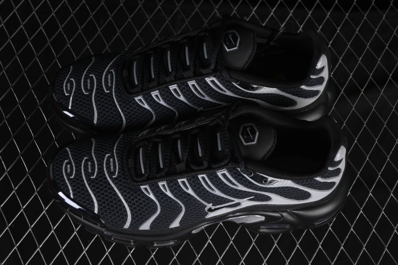 Nike Air Max Plus Retro Running Shoes with Air Cushion - HQ3029-001
