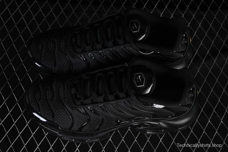 Nike Air Max Plus Retro Running Shoes with Air Cushion Technology - 604133-050