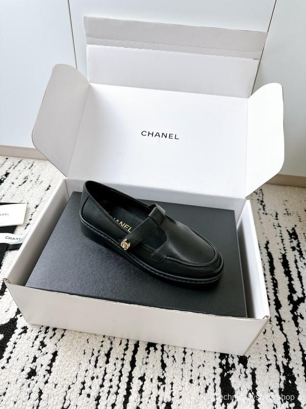Chanel 2025 SS Loafers Classic Elegant Design - KFY00320