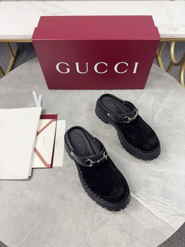 Gucci Double GG Platform Loafers - KFY00280