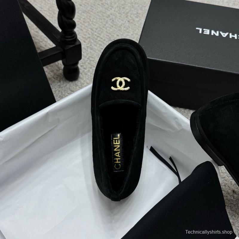 Chanel 2025/SS Teddy Fur Loafers with Double C Logo - KFY00300