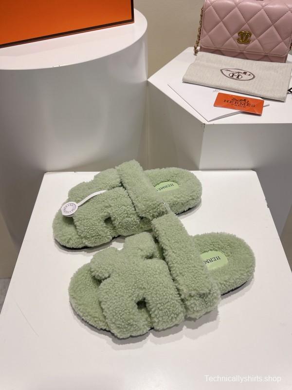 H Love Uncle Full Fur Slippers with Granular Fur Texture - LY00300