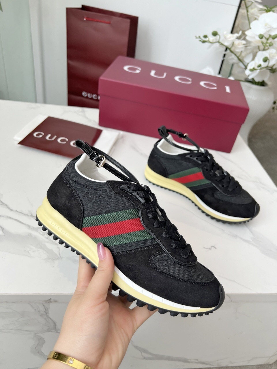 Gucci Women's Casual Shoes with Classic Craftsmanship and Lazy Fashion - AS00330
