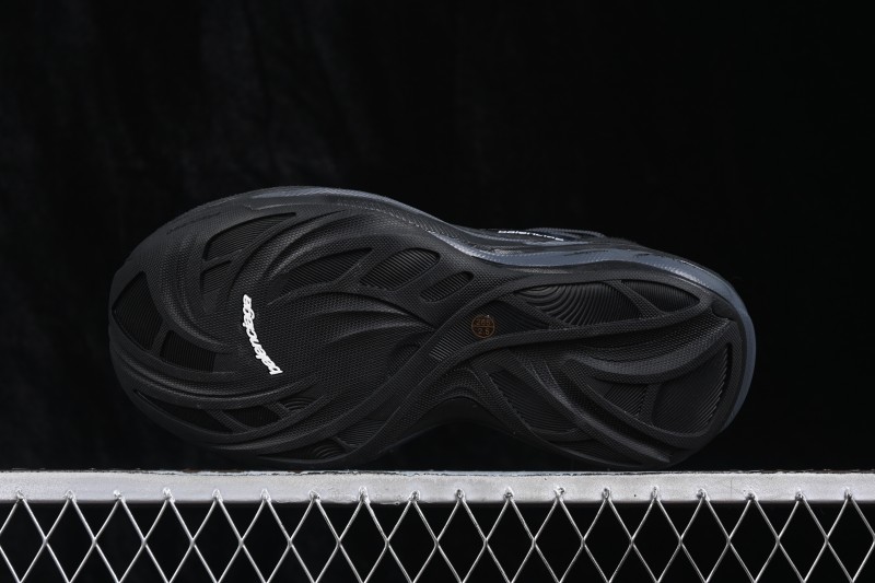 Balenciaga Jet Embossed Print Round-Toe Thick-Sole Low-Top Dad Sneakers - WMRTN1000