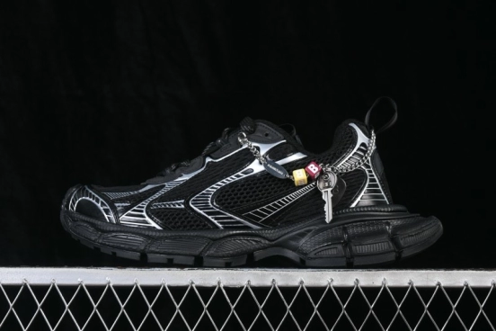 Balenciaga 3XL Charms Men Running Shoes with Cushioned Sole and Fashion-Forward Design - W3XCN1000