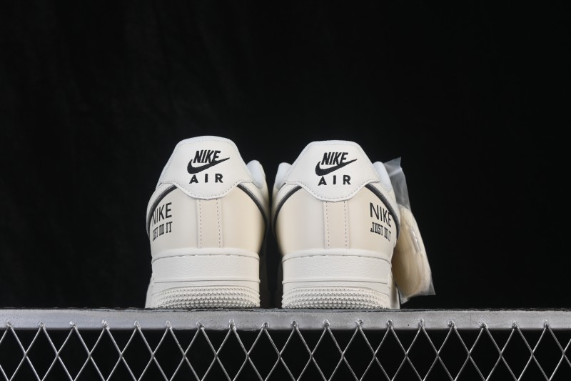 Nike Air Force 1 '07 Low Casual Sneakers in Off-White with Full-Length Air Cushion - MM5288-082