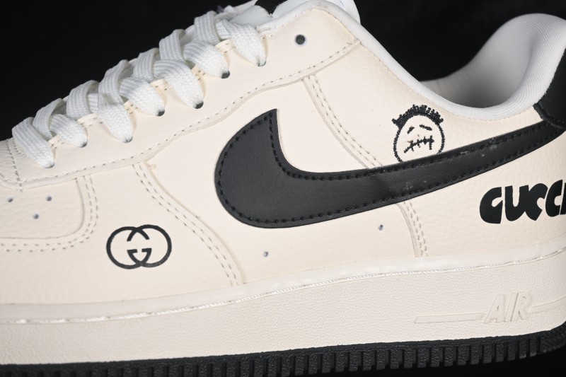 Nike Air Force 1 '07 Low Classic Basketball Sneakers with Cream and Black Color Blocking - LD1999-018