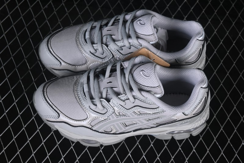 Asics Gel-NYC Retro Running Shoes with Breathable Mesh and Gel Cushioning - 1203A280-021