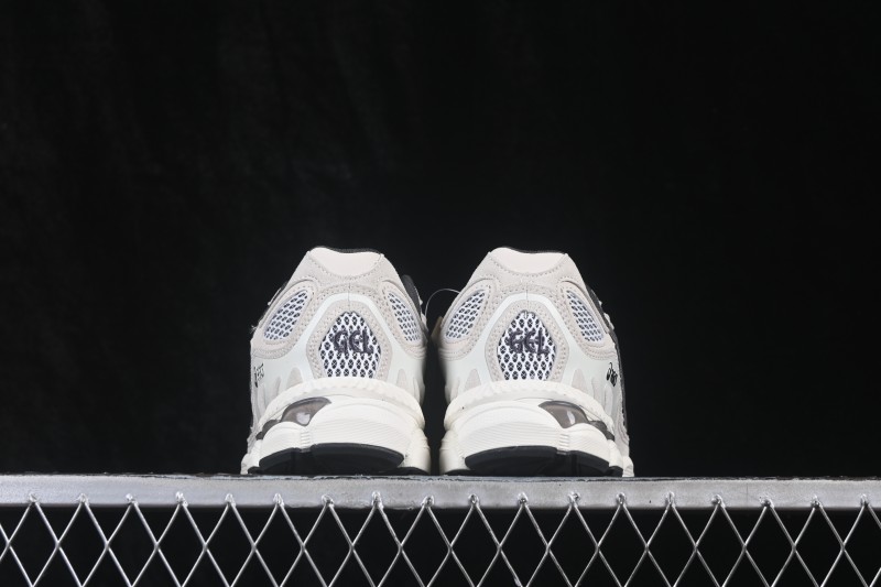Asics Gel-NYC Retro Running Shoes with Breathable Mesh and Suede - 1203B125-250