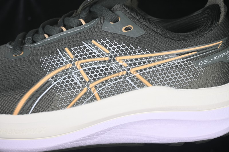 Asics Gel-Kayano 33 Running Shoes with Breathable and Cushioned Design - 1011C167-200