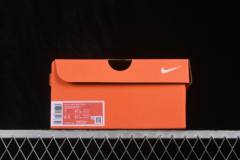 Nike Free Metcon 7 Training Shoes with Breathable Mesh and Flexible Cushioning - II7406-104